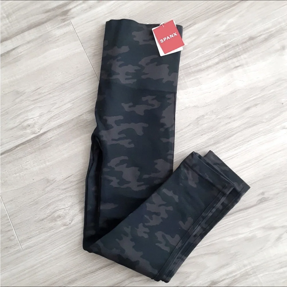 SPANX Camo Women Leggings ( M ) - Picture 1 of 7